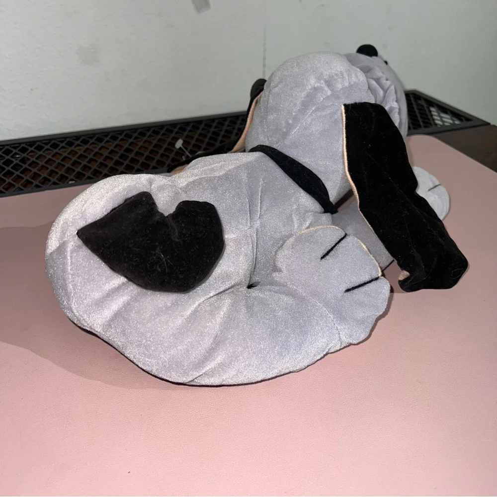 Vintage Pound Puppy 1980’s Gray With Black Tail Blue Eyes Romitex W/ Tag 13”‎